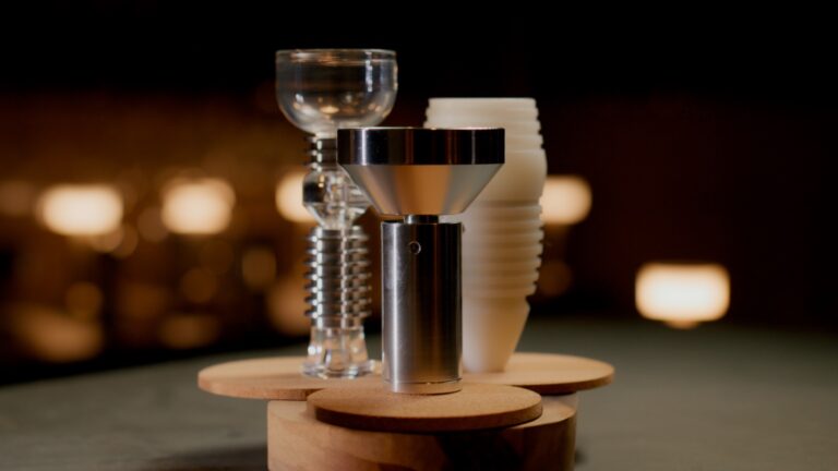 PouraVida: A funnel that elevates hydration and flavor with every pour on Gadget Flow